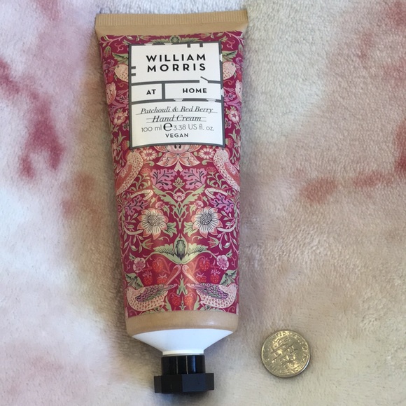 William Morris At Home Scented Patchouli & Red Berry Hand Cream 3.38oz NWT vegan - Picture 12 of 15